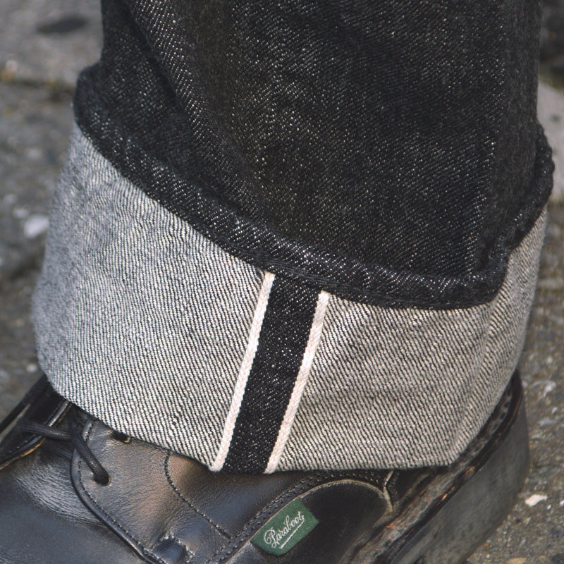 FULL COUNT "0105BK" Wide Black Selvedge Denim