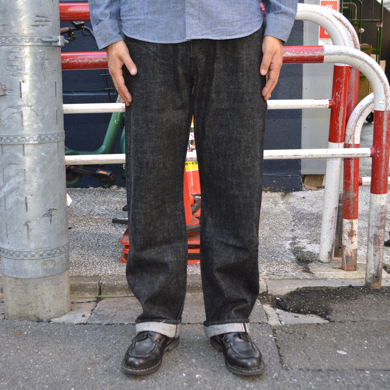 FULL COUNT "0105BK" Wide Black Selvedge Denim