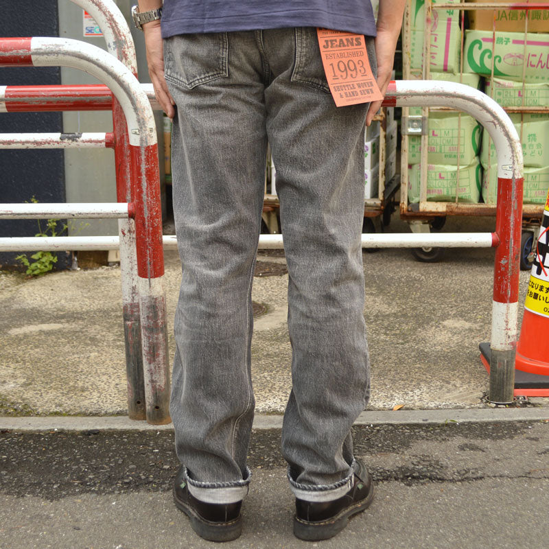 FULL COUNT "1101BKHW" Straight Black Denim Dartford
