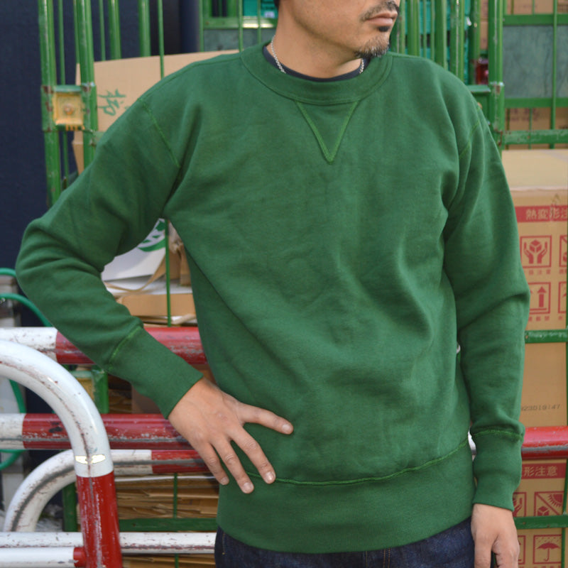 TwoMoon "92022"  V-gusset Set-in Sleeve Sweatshirt