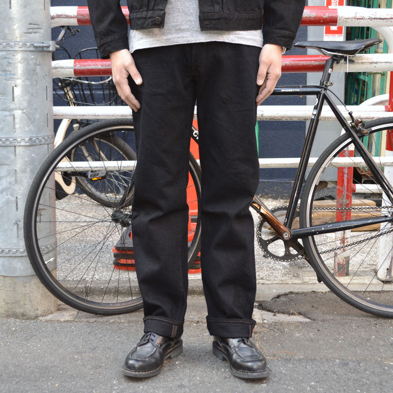 STUDIO D'ARTISAN "SP-120" 45th AMAMI DOROZOME × INDIGO JEANS 18oz Regular Straight