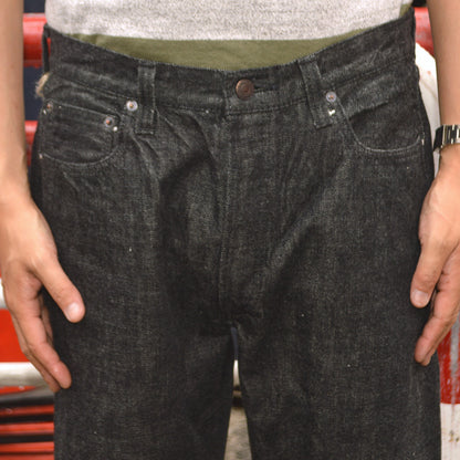 FULL COUNT "1101BK" Straight Black Denim