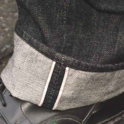 FULL COUNT "1101BK" Straight Black Denim