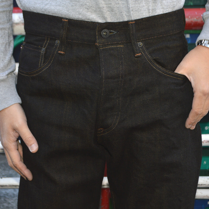 ONI DENIM "246 BKOL" 12oz Black × Olive Denim Neat Straight