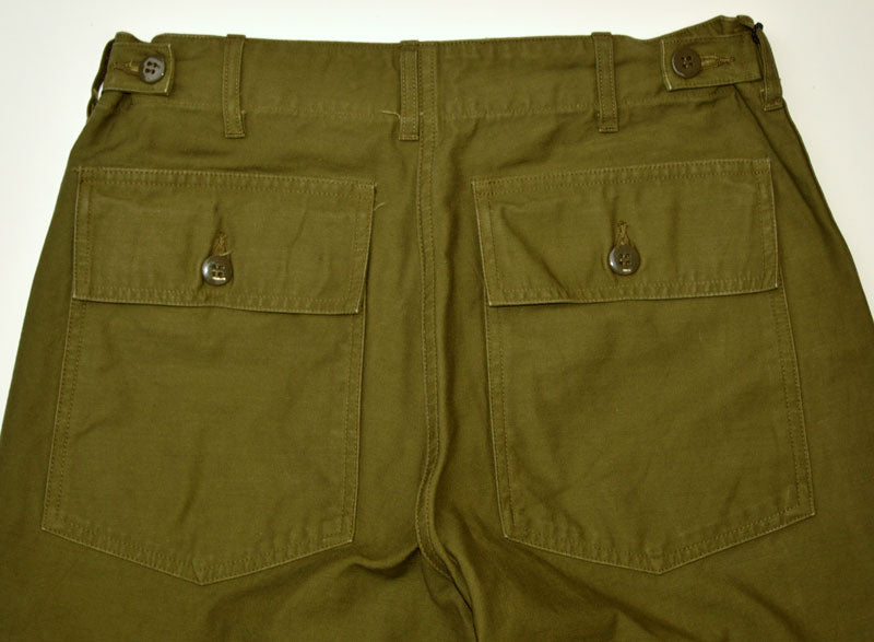 BUZZ RICKSON'S "BR51735" TROUSERS, MEN'S, COTTON SATEEN OLIVE GREEN QM SHADE 107, TYPE 1, CLASS SHORTS