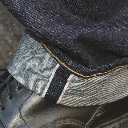 DUCK DIGGER (WARE HOUSE) "DD-S1003XX (1944MODEL)" 14.5oz Denim Straight