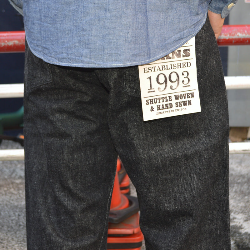 FULL COUNT "0105BK" Wide Black Selvedge Denim