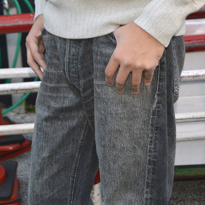 FULL COUNT "0105 BKHW" Wide Black Selvedge Denim Dartford