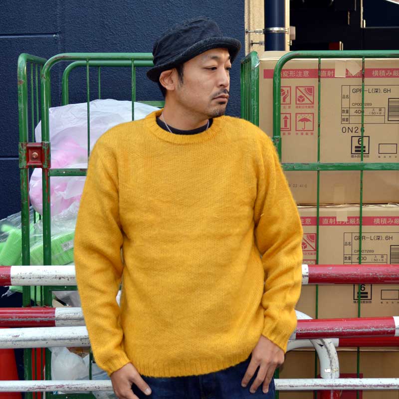 UNIVERD72 "22138" MOHAIR TOUCH SWEATER