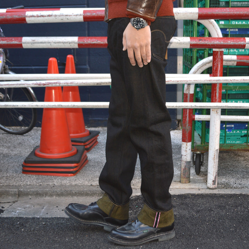 ONI DENIM "246 BKOL" 12oz Black × Olive Denim Neat Straight