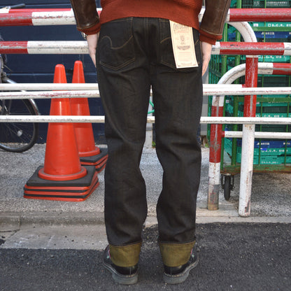 ONI DENIM "246 BKOL" 12oz Black × Olive Denim Neat Straight