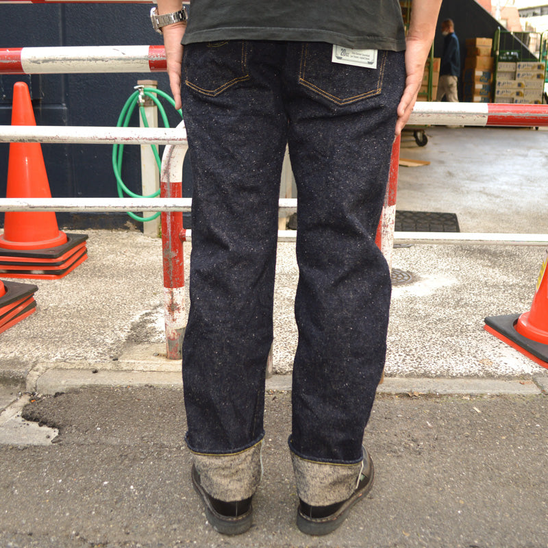 ONI DENIM、"288-Asphalt"、20oz Asphalt Denim Regular Straight