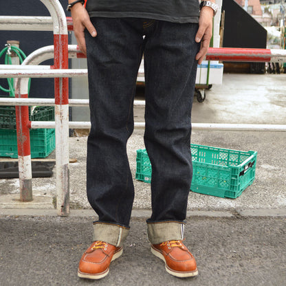 ONI DENIM、"288-GC15"、15oz Greencast Denim Regular Straight
