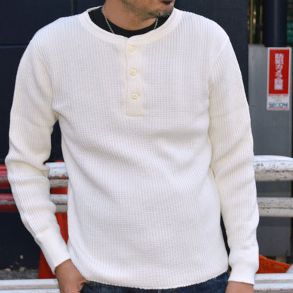 UES "66BW"Big Waffle Henley-Neck T-Shirt