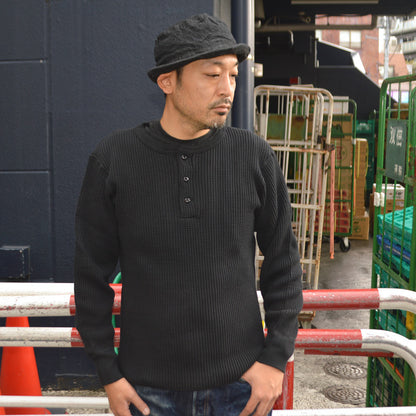 UES "66BW"Big Waffle Henley-Neck T-Shirt