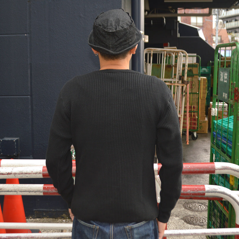 UES "66BW"Big Waffle Henley-Neck T-Shirt