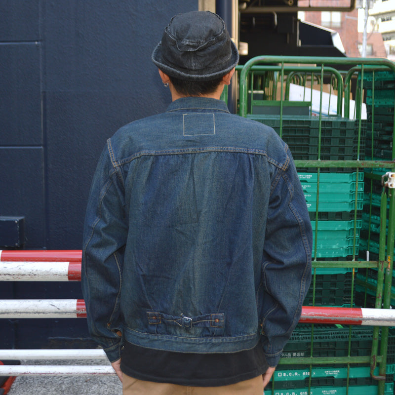 LEVI'S VINTAGE CLOTHING 