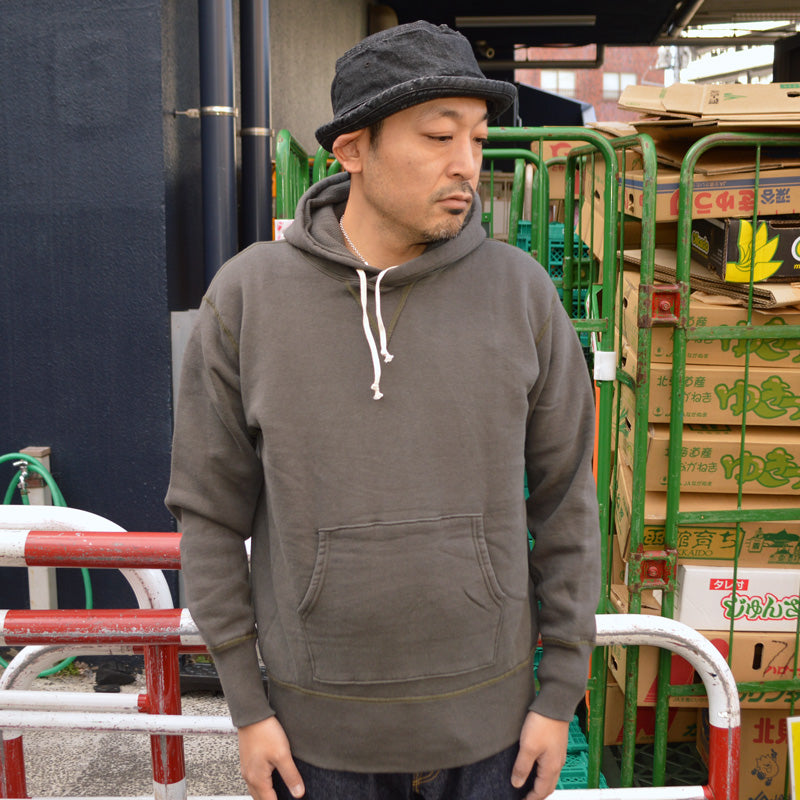 TwoMoon "92023"  V-gusset Hooded Sweatshirt