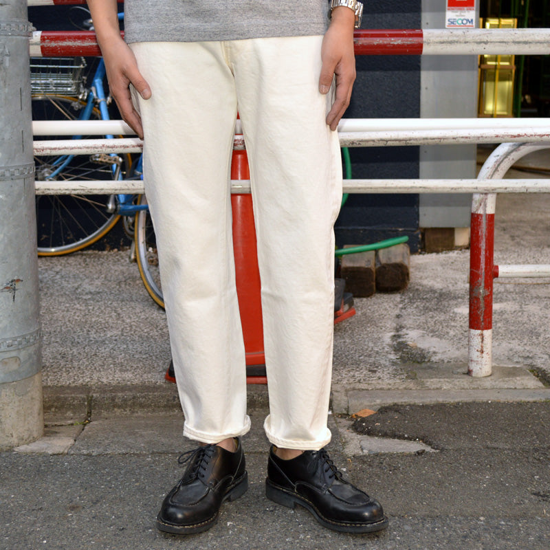 Black Friday!! 30%OFF!! RESOLUTE "AA710" 10th Anniversary White Jeans Tight Straight (66model)