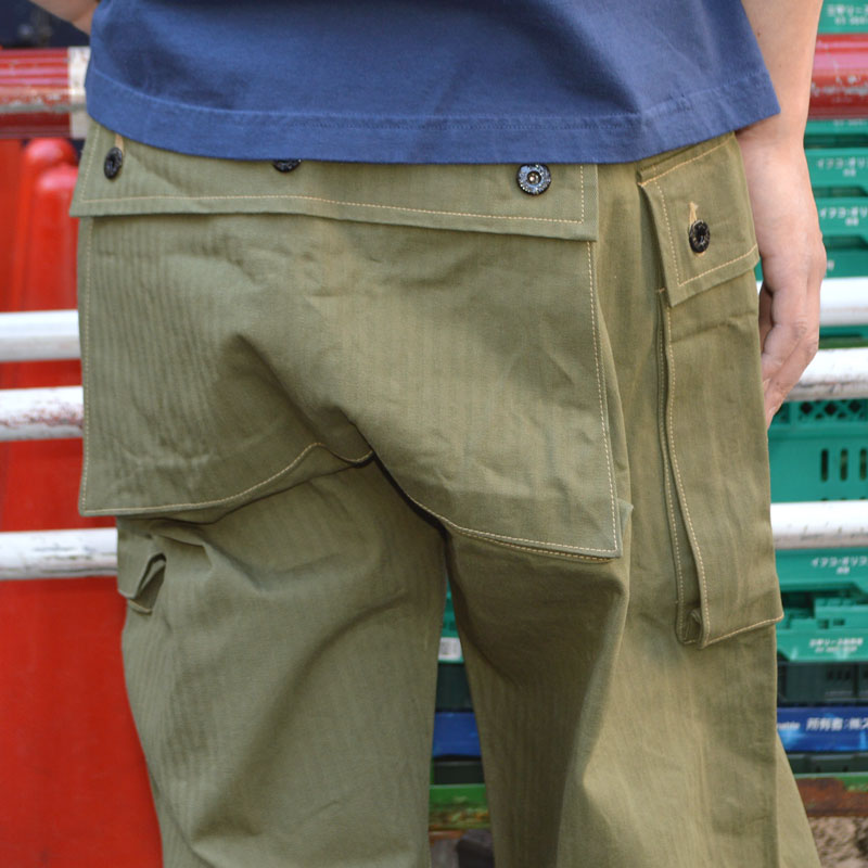 BUZZ RICKSON'S "BR42501" U.S.Marine Corps M-1944 Herringbone Pants