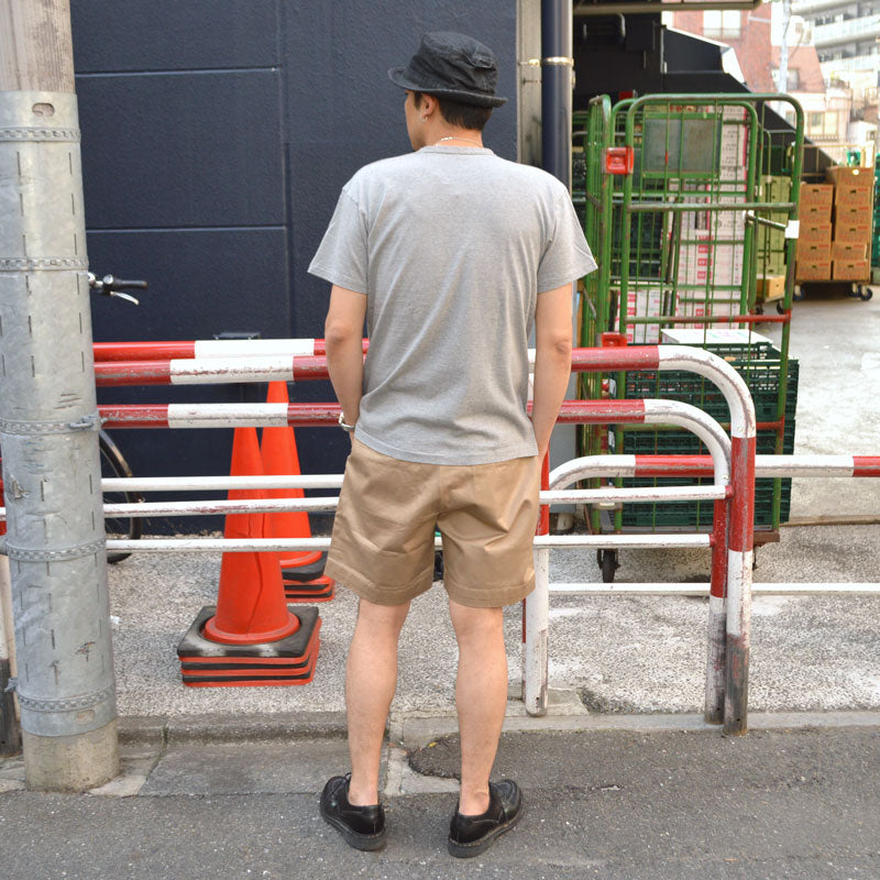 BUZZ RICKSON'S "BR52381" EARLY MILITARY CHINOS (MOD.) 1945 MODEL SHORTS
