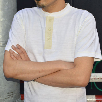 BUZZ RICKSON'S "BR79192" Slub Yarn Henley Neck T-Shirt