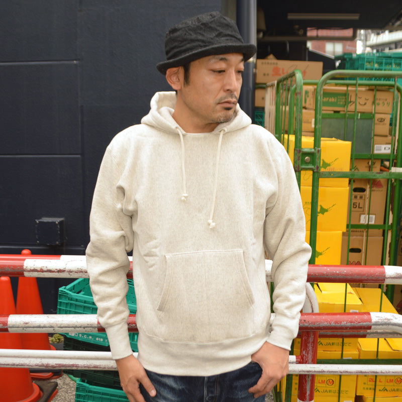 Champion / True to Archives "C3-D106 " REVERSE WEAVE PULLOVER AFTER HOODED