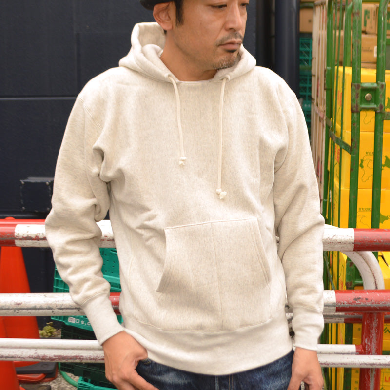 Champion / True to Archives "C3-D106 " REVERSE WEAVE PULLOVER AFTER HOODED