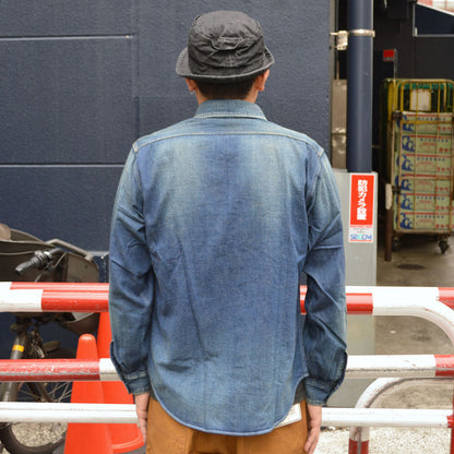 SUGAR CANE "SC29474" Blue Denim L/S Work Shirt Aged Model