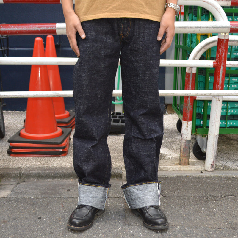 STUDIO D'ARTISAN "SD-1002" 15oz GL3 Loose Straight