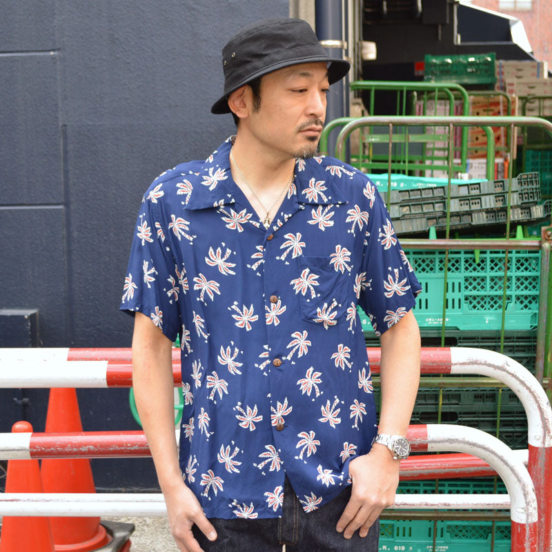 SUN SURF "SS39427" Rayon Hawaiian Shirt Aloha Shirt "SCATTERED PALMTREE"