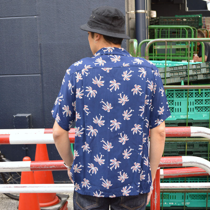 SUN SURF "SS39427" Rayon Hawaiian Shirt Aloha Shirt "SCATTERED PALMTREE"