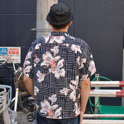 SUN SURF "SS39615" S/S Rayon Hawaiian Shirt “WHITE GINGER”