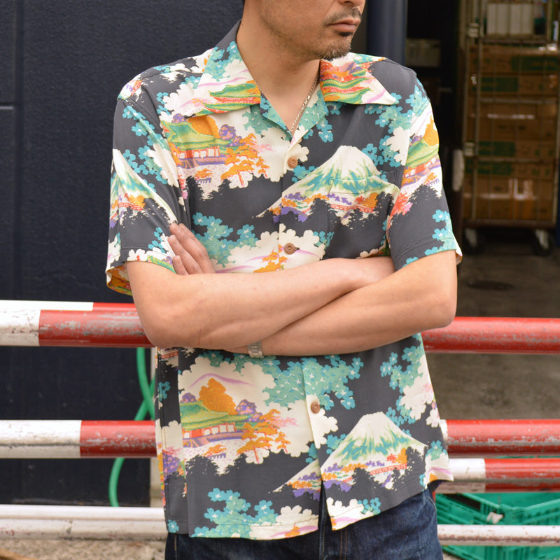 SUN SURF "SS39618" S/S Rayon Hawaiian Shirt “ANCIENT CAPITAL”