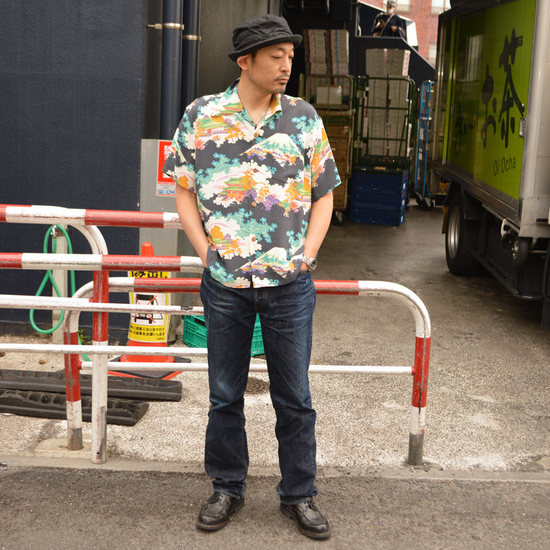 SUN SURF "SS39618" S/S Rayon Hawaiian Shirt “ANCIENT CAPITAL”