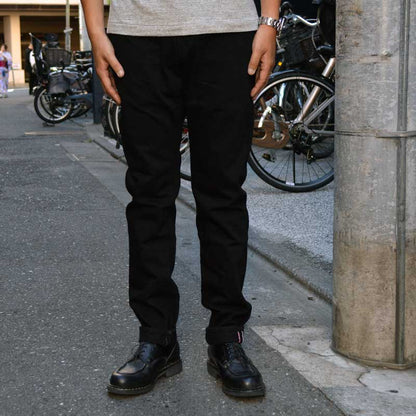 MOMOTARO JEANS "MXJE1101" 15.7oz Black Denim NARROW TAPERED